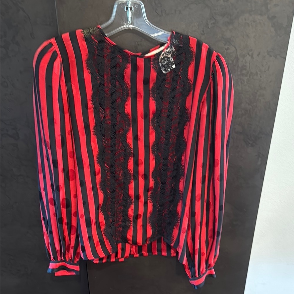 Oscar de la Renta Red and Black Boxy Blouse with Lace Trim Vintage 100% Silk